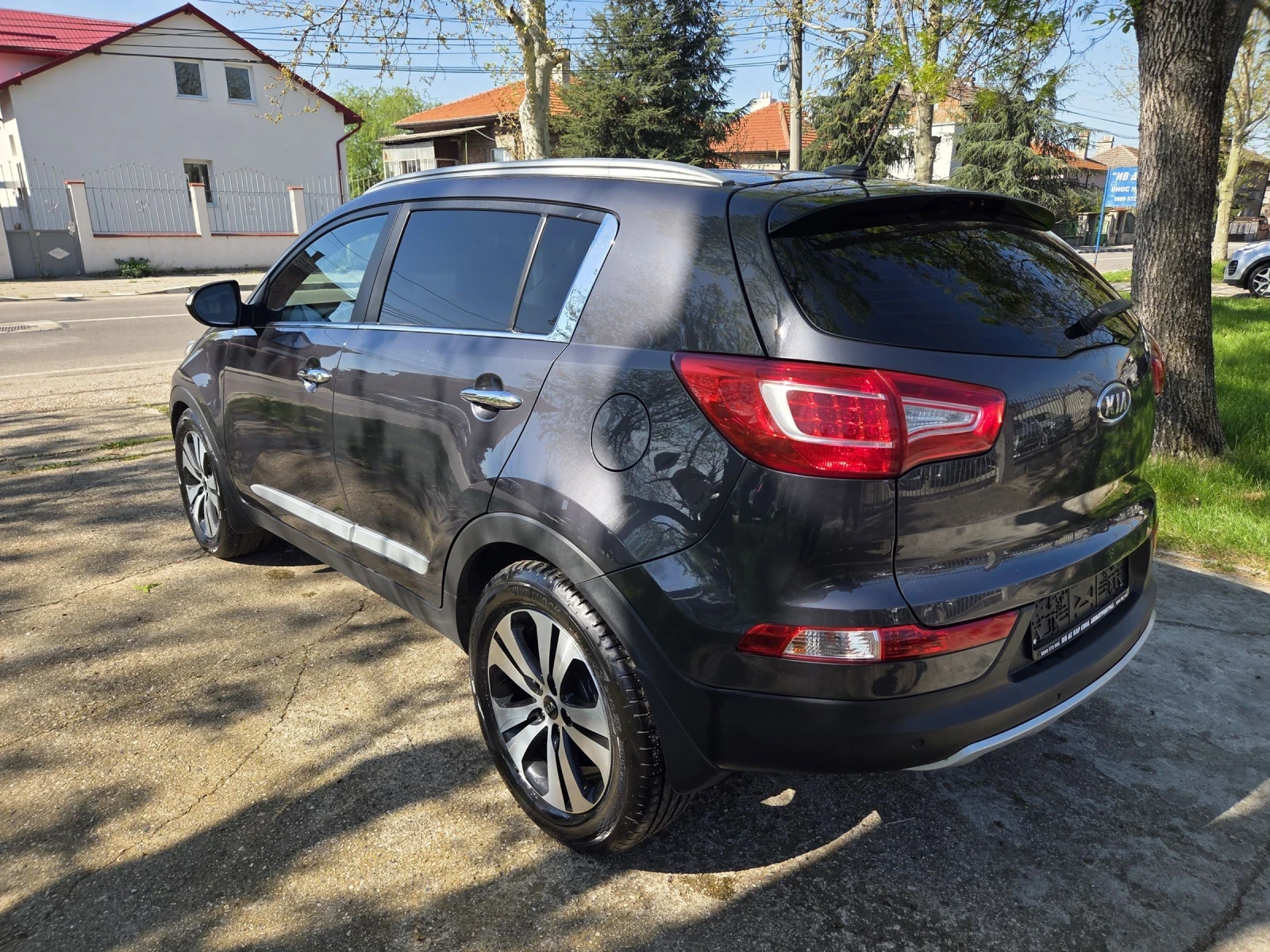 Kia Sportage 2.0 DIESEL GERMANY, снимка 8 - Автомобили и джипове - 51455225