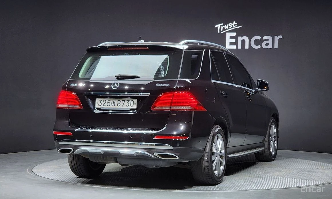 Mercedes-Benz GLE 250  - изображение 2