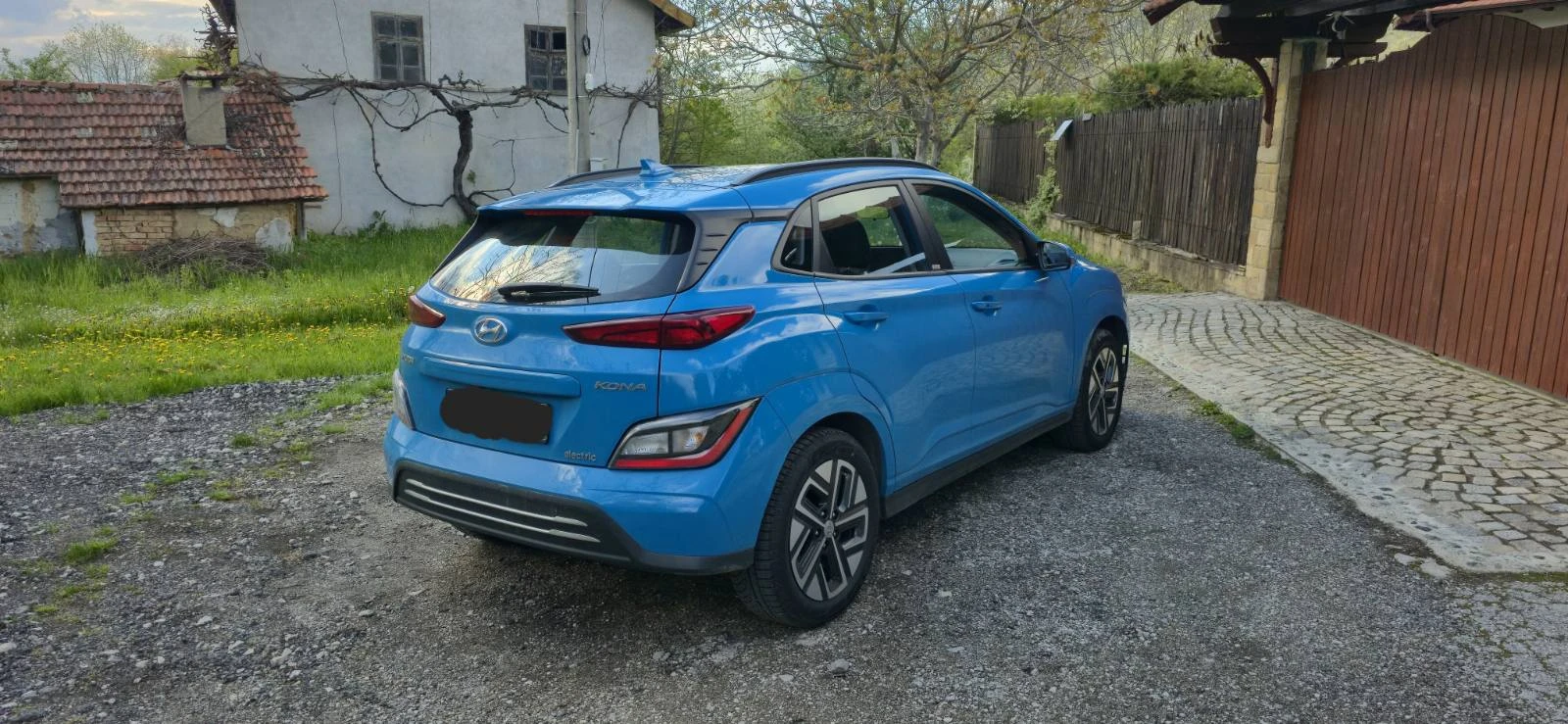 Hyundai Kona, снимка 5 - Автомобили и джипове - 54397049