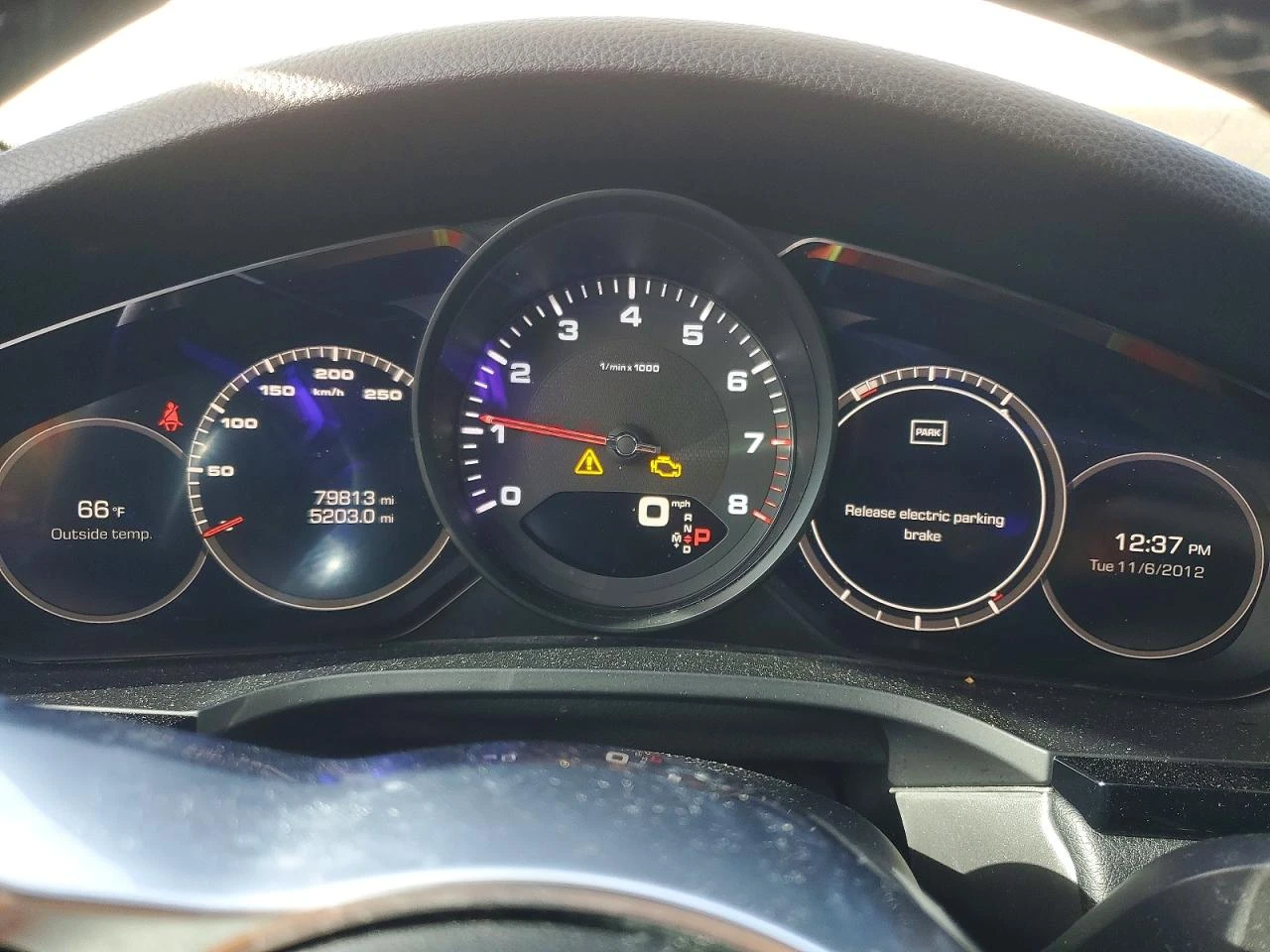 Porsche Cayenne 3.0l, снимка 9 - Автомобили и джипове - 54395486
