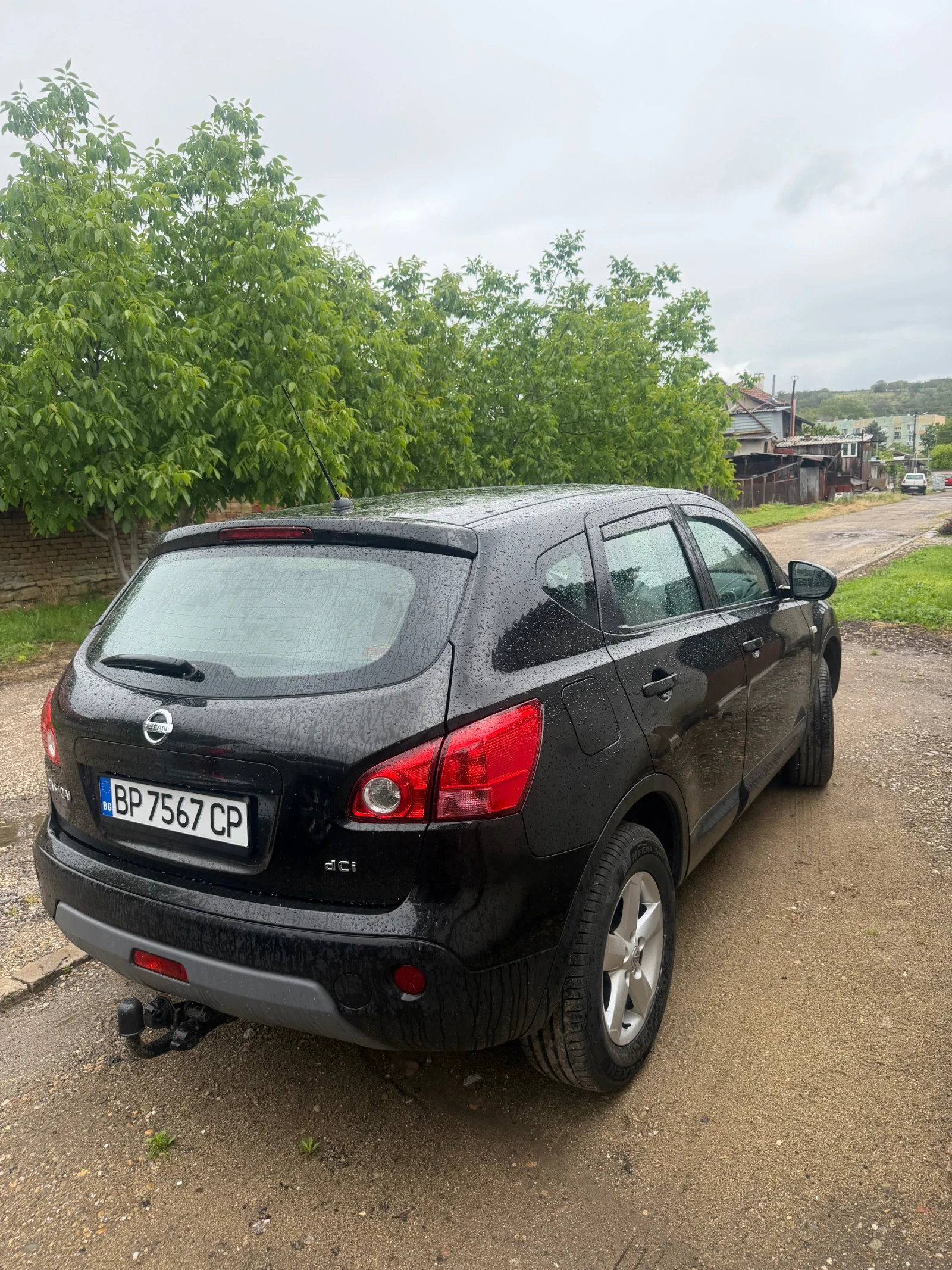 Nissan Qashqai 1.5dci, снимка 4 - Автомобили и джипове - 54579686