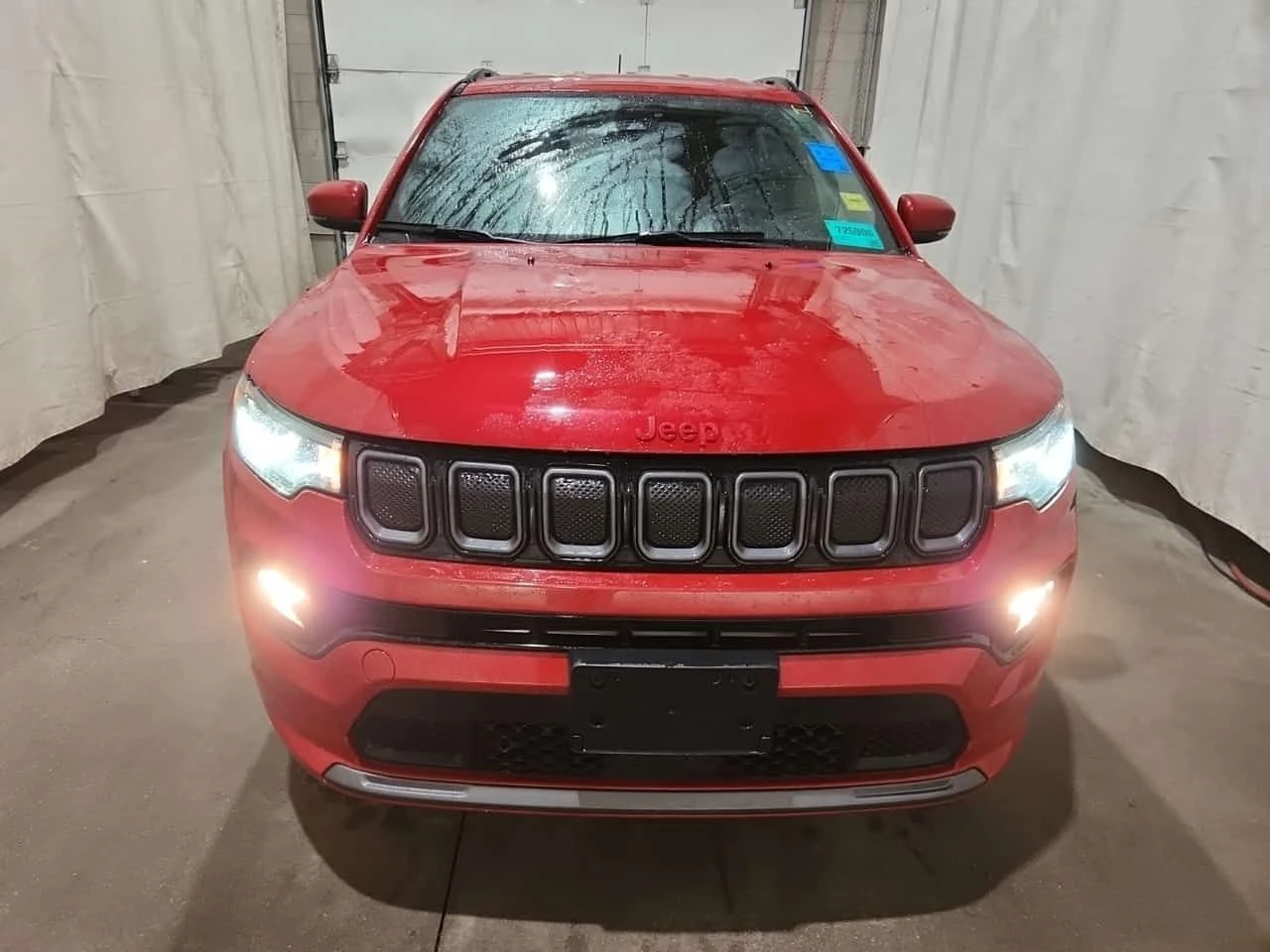 Jeep Compass * (RED) EDITION * CARFAX * БЕЗ ПЪРВОНАЧАЛНА ВНОСКА, снимка 17 - Автомобили и джипове - 54597246