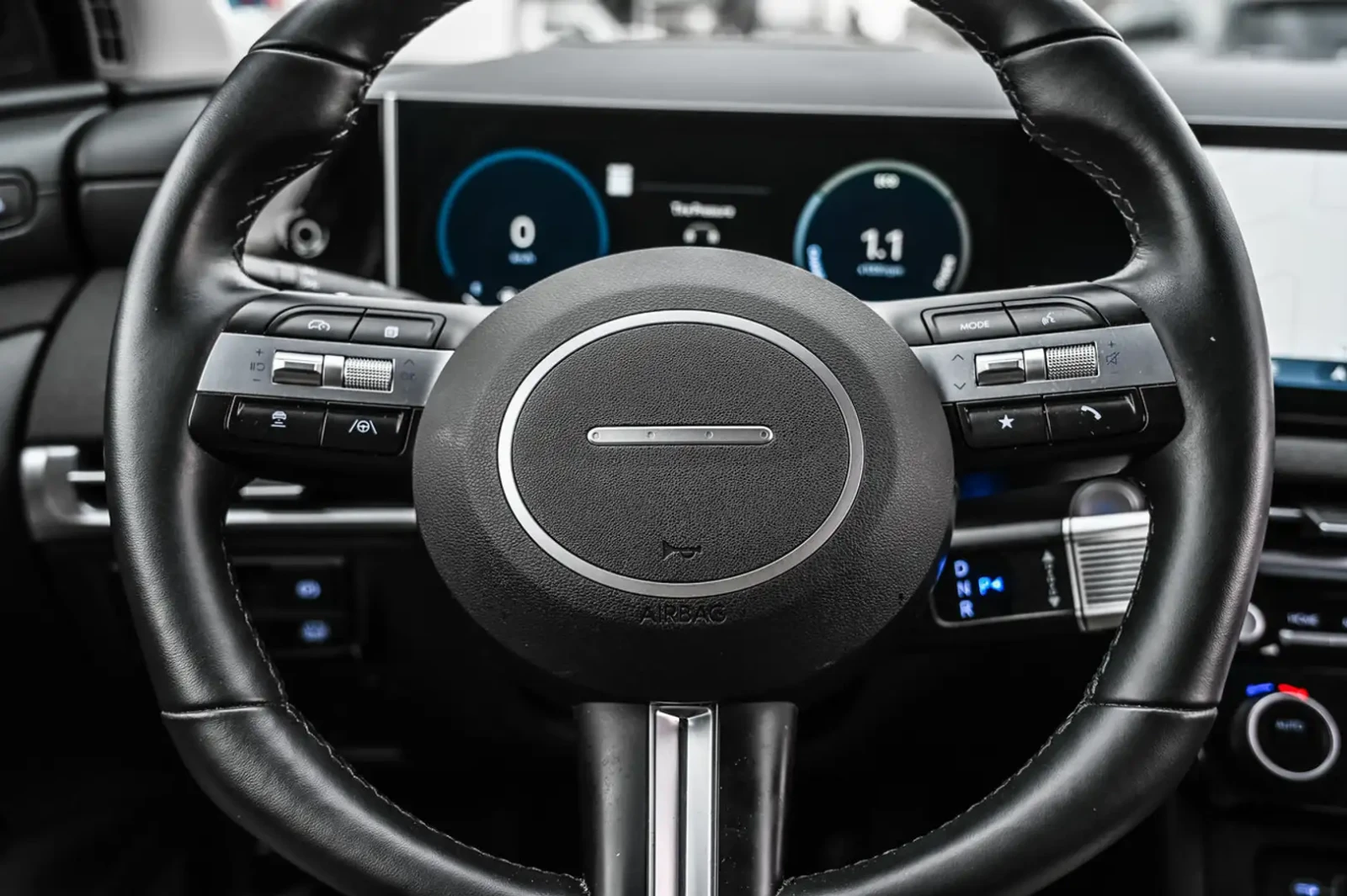 Hyundai Tucson Ultimate AWD | GPS | Caméra 360 | Carplay Ins, снимка 12 - Автомобили и джипове - 54759318