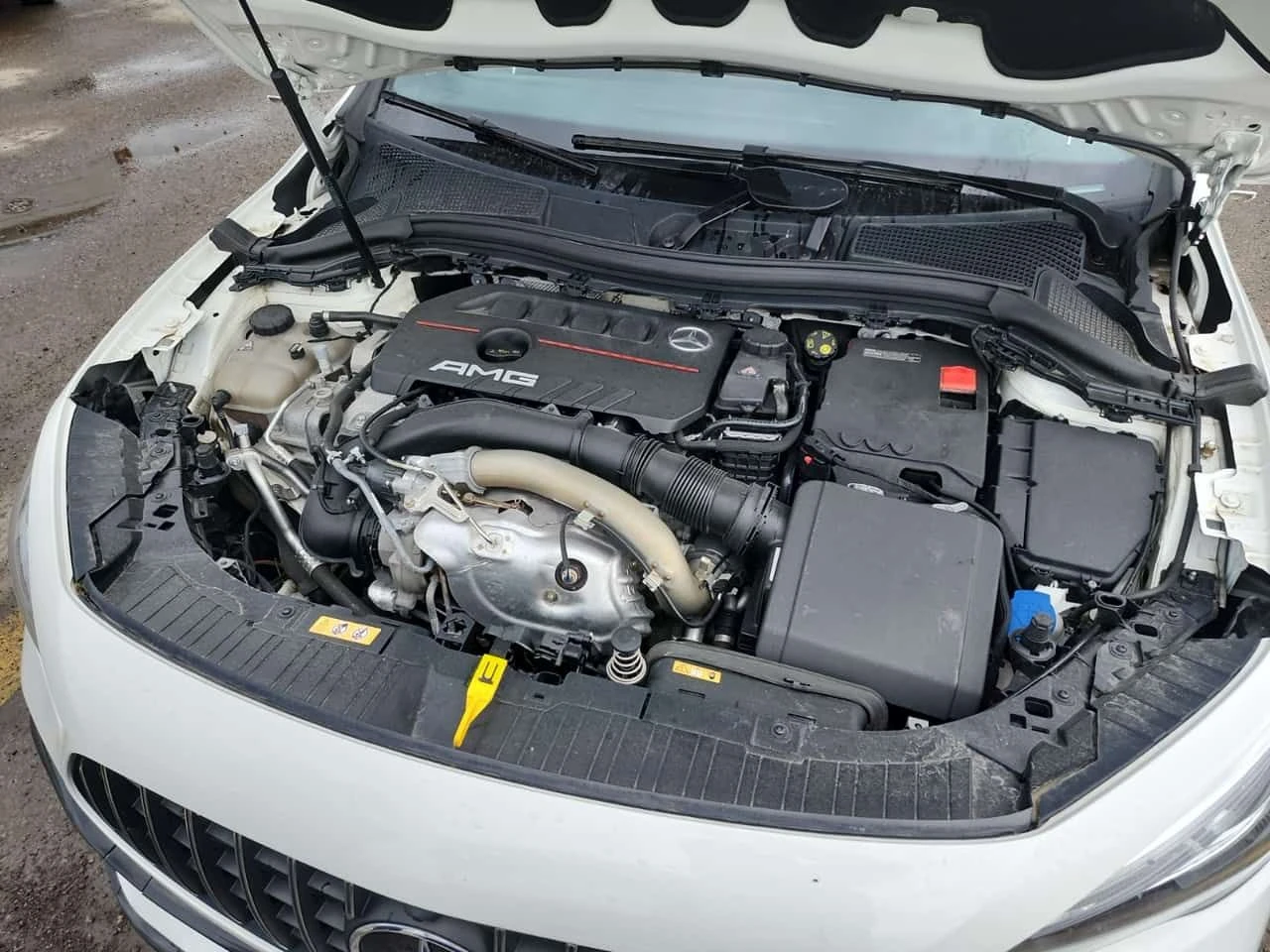 Mercedes-Benz GLA * AMG 35 * CARFAX * БЕЗ ИНЦИДЕНТИ * , снимка 16 - Автомобили и джипове - 54969206