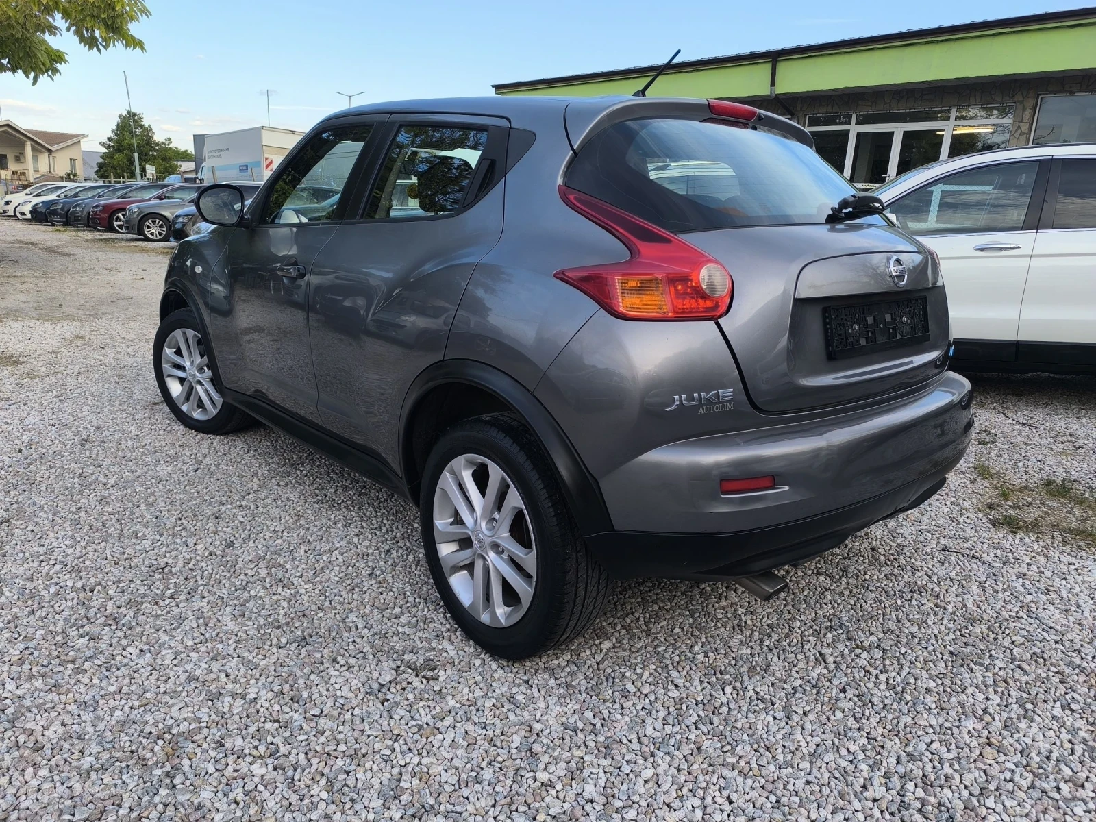 Nissan Juke 1.5dci 110ps.6sk., снимка 4 - Автомобили и джипове - 55038491