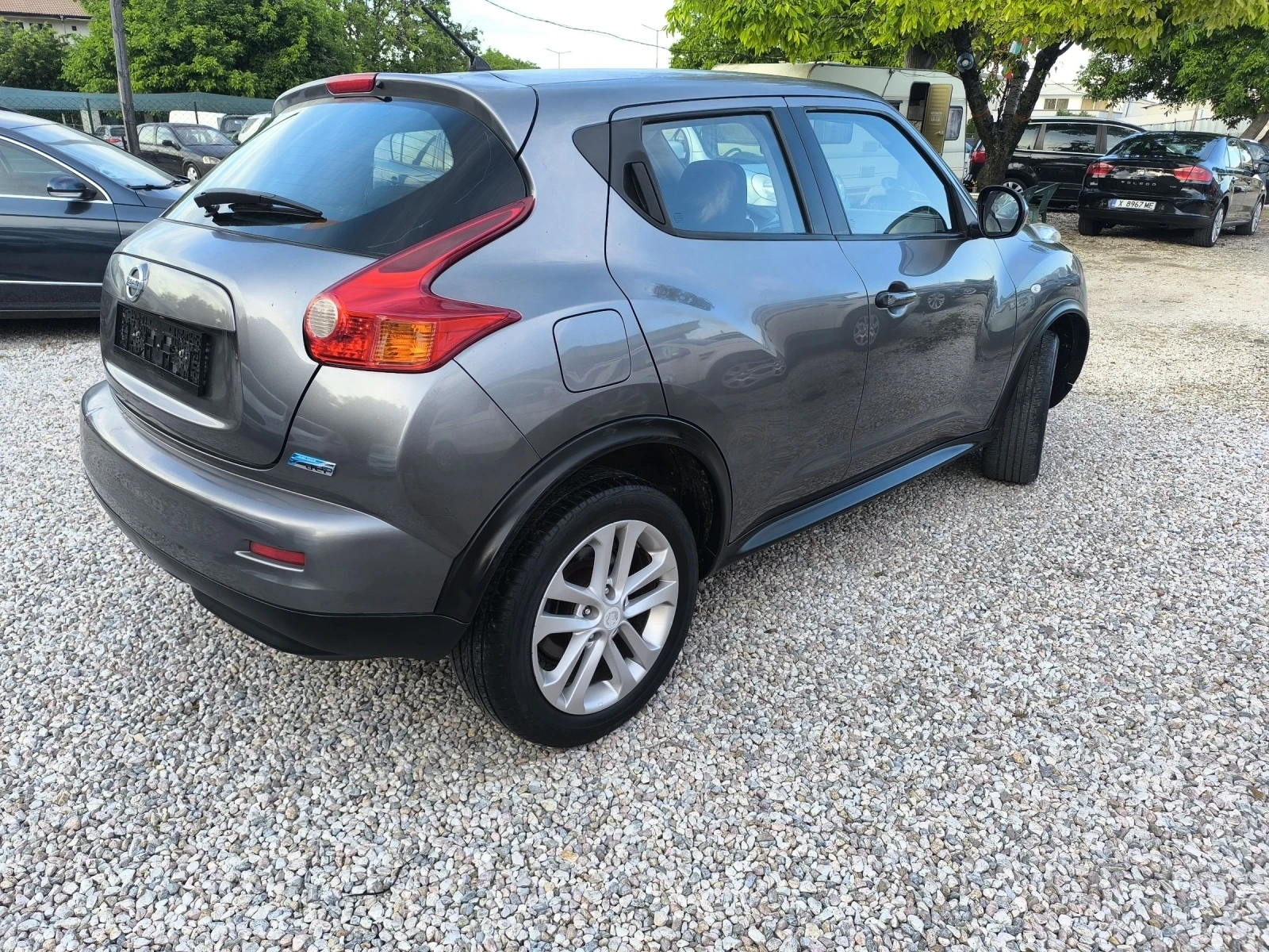 Nissan Juke 1.5dci 110ps.6sk., снимка 5 - Автомобили и джипове - 55038491