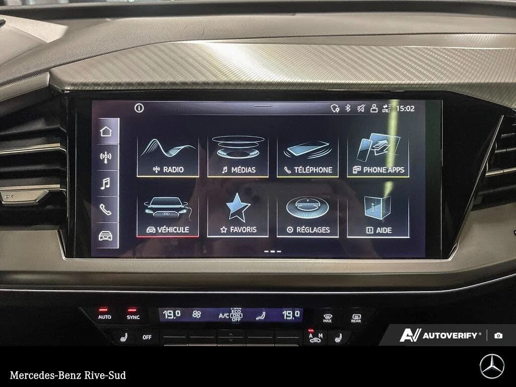 Audi Q4 E-tron* QUATTRO* ПОДГРЕВ* КАМЕРА* М.ТОЧКА* , снимка 15 - Автомобили и джипове - 55445989