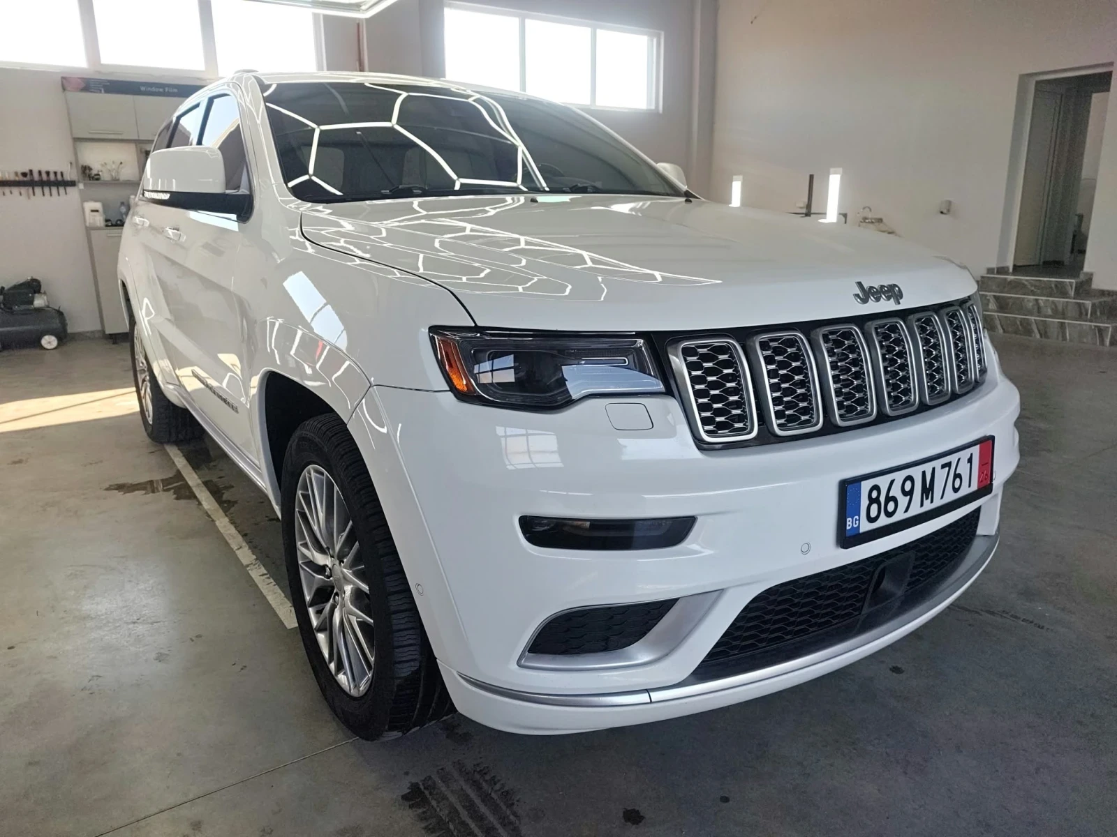 Jeep Cherokee 5.7 Hemi Summit, снимка 3 - Автомобили и джипове - 55885681