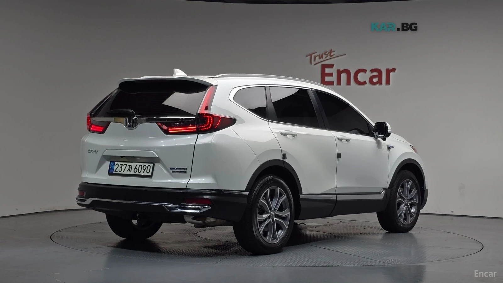 Honda Cr-v 2.0 Hybrid 4x4* HUD* КОЖА* НАВИ* ПАНО* КАМЕРА, снимка 2 - Автомобили и джипове - 55886997