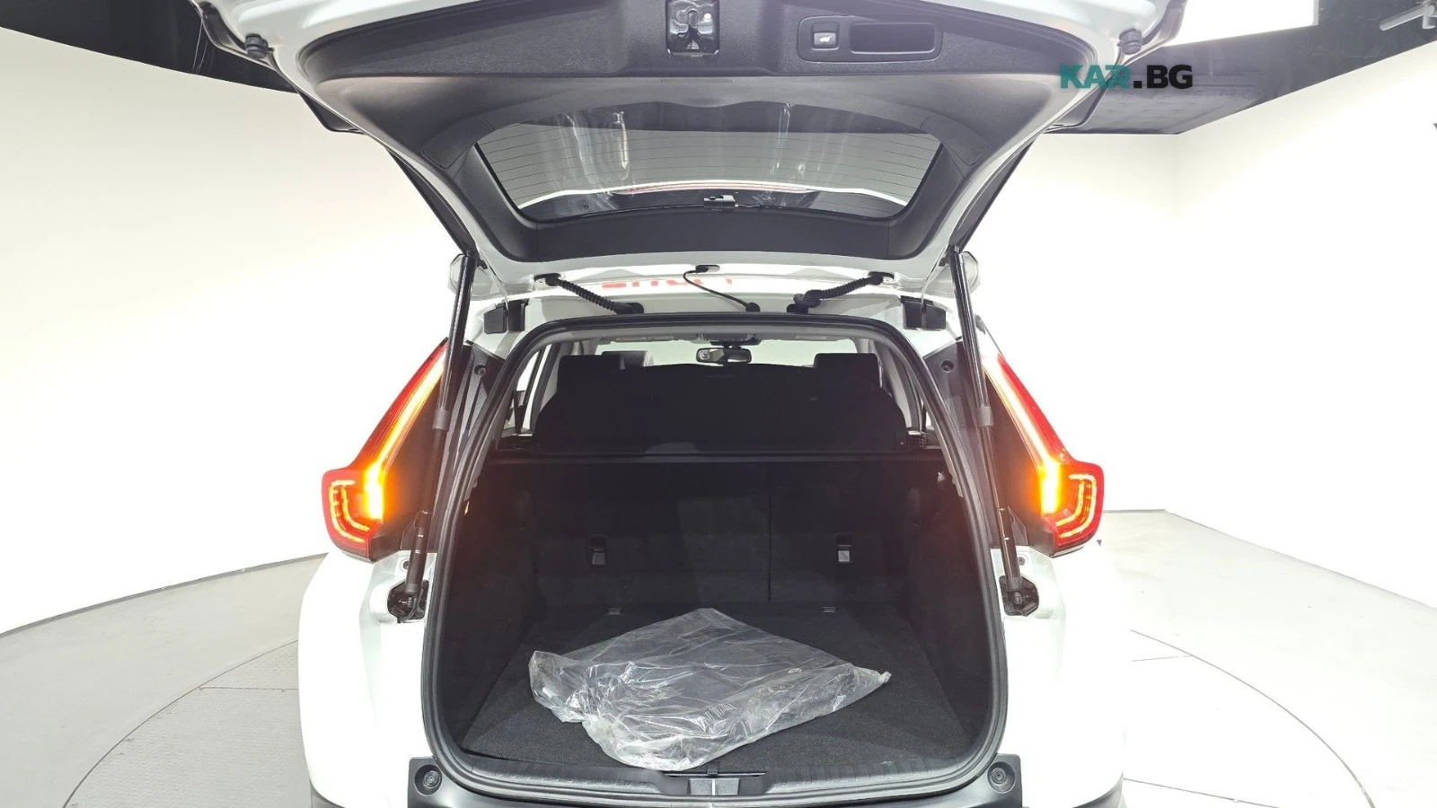 Honda Cr-v 2.0 Hybrid 4x4* HUD* КОЖА* НАВИ* ПАНО* КАМЕРА, снимка 17 - Автомобили и джипове - 55886997