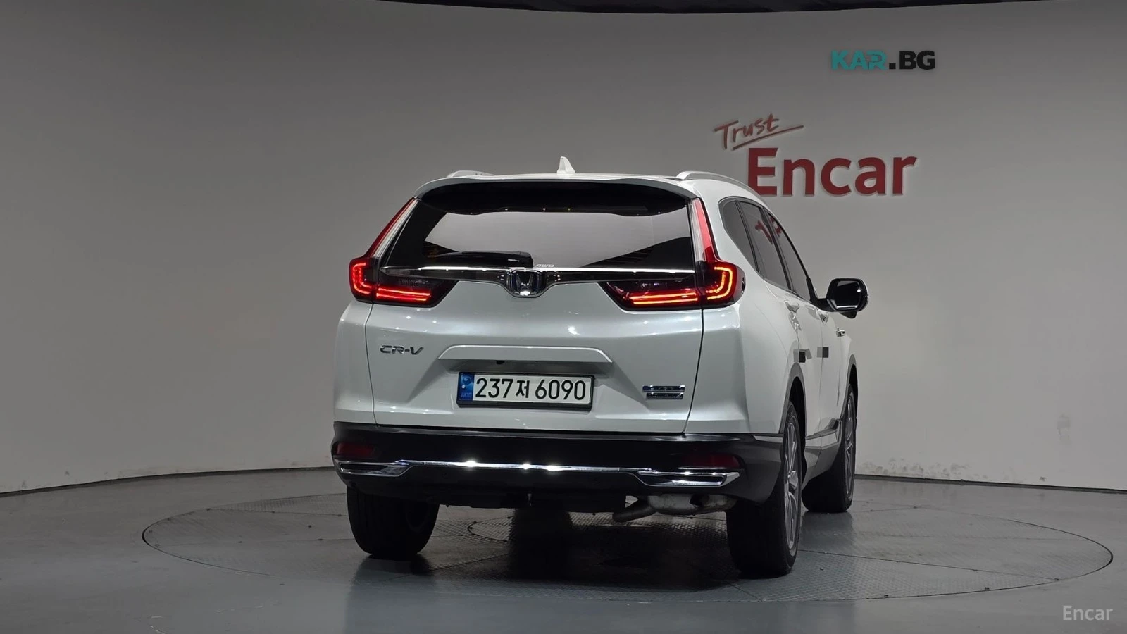 Honda Cr-v 2.0 Hybrid 4x4* HUD* КОЖА* НАВИ* ПАНО* КАМЕРА, снимка 4 - Автомобили и джипове - 55886997