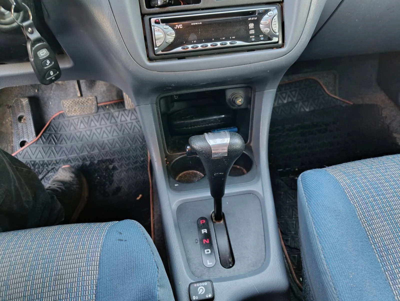 Honda Hr-v, снимка 8 - Автомобили и джипове - 56635498