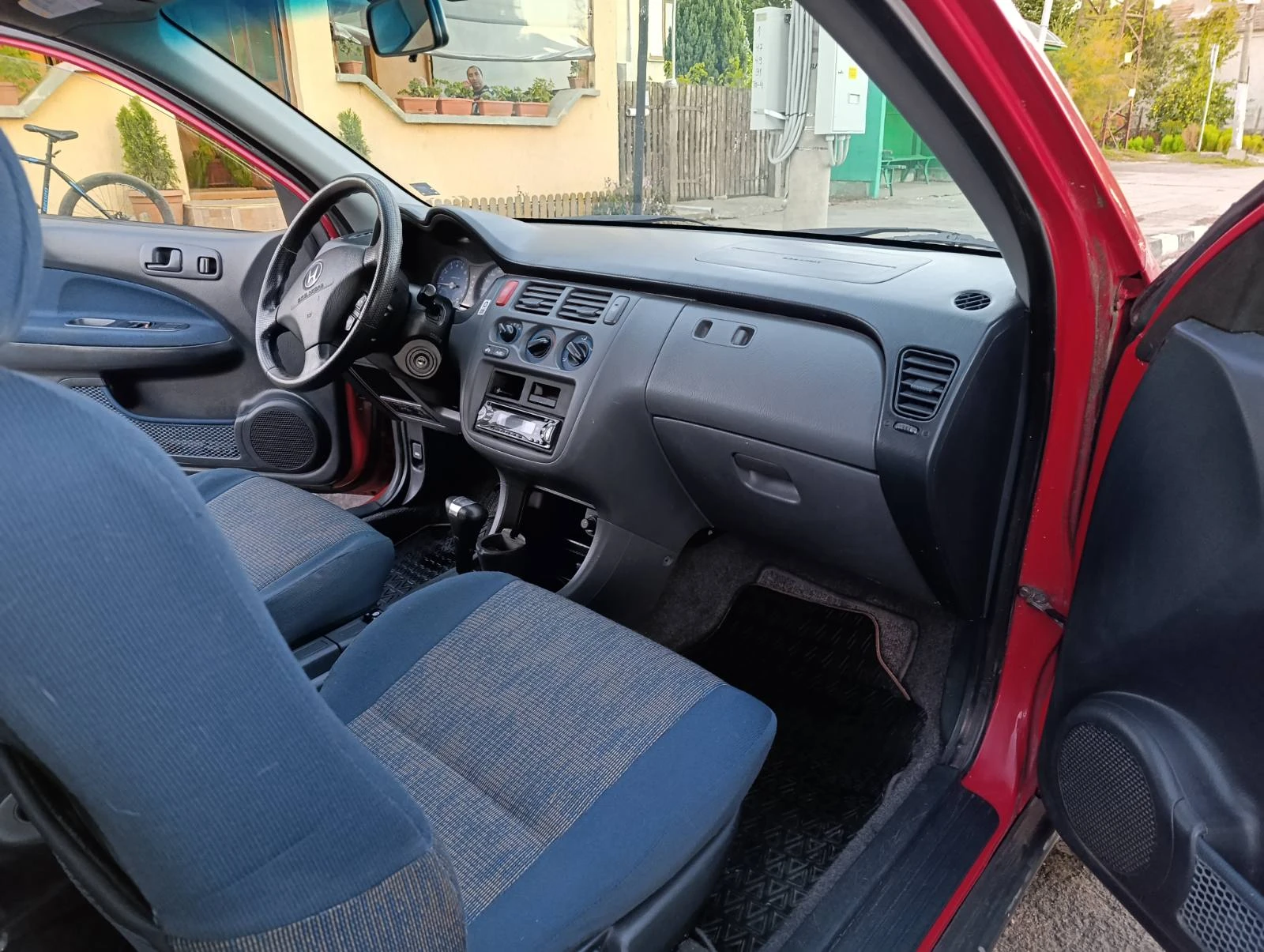 Honda Hr-v, снимка 6 - Автомобили и джипове - 56635498