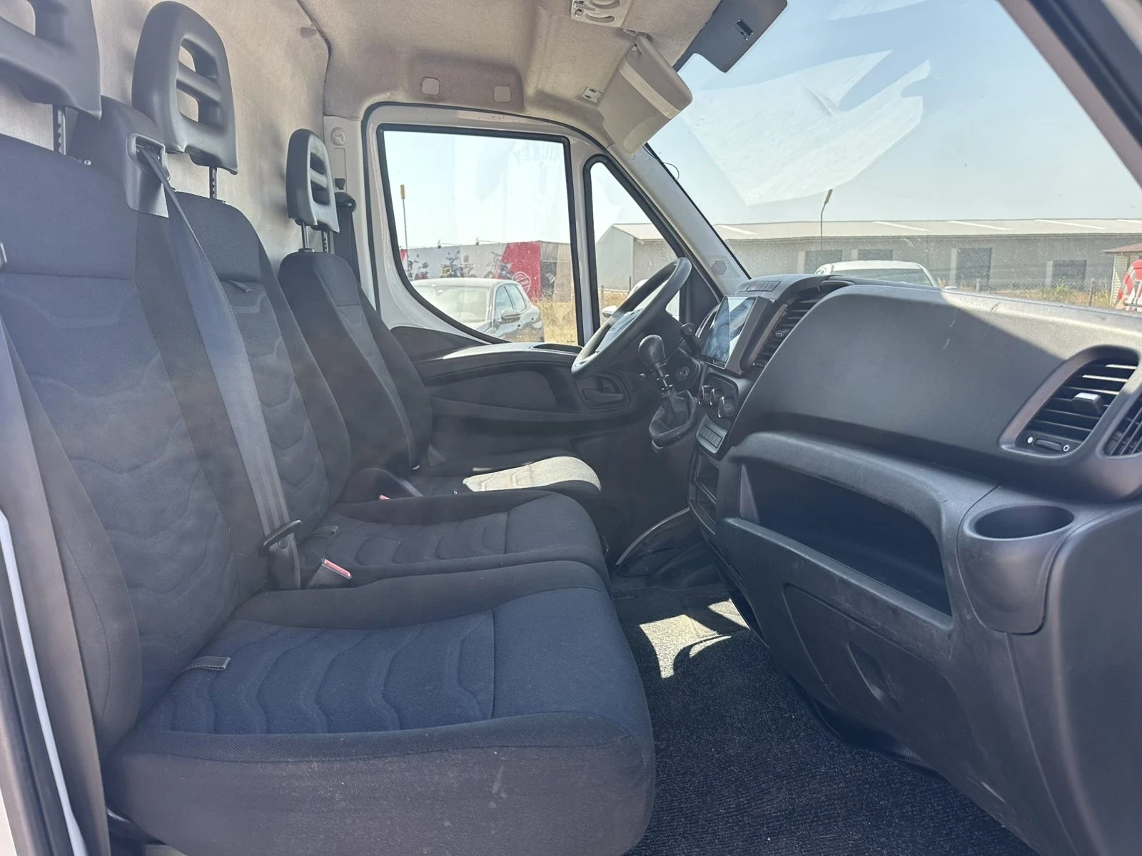 Iveco 35s12, снимка 17 - Бусове и автобуси - 55950941