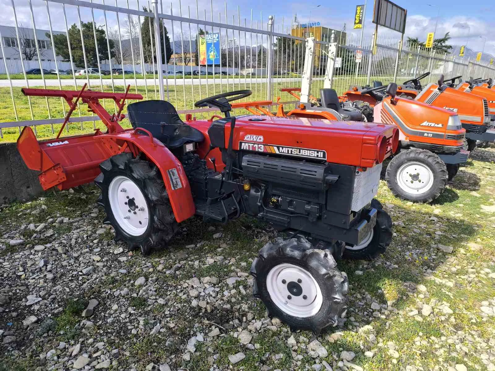 Трактор Mitsubishi Саки агро Сливен, снимка 4 - Селскостопанска техника - 54074306