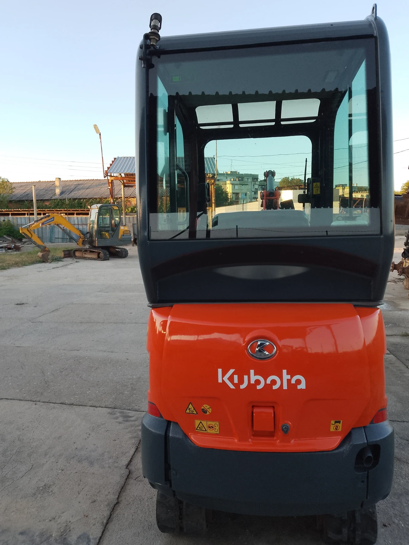 Багер Kubota KX016-4, снимка 6 - Индустриална техника - 54347990