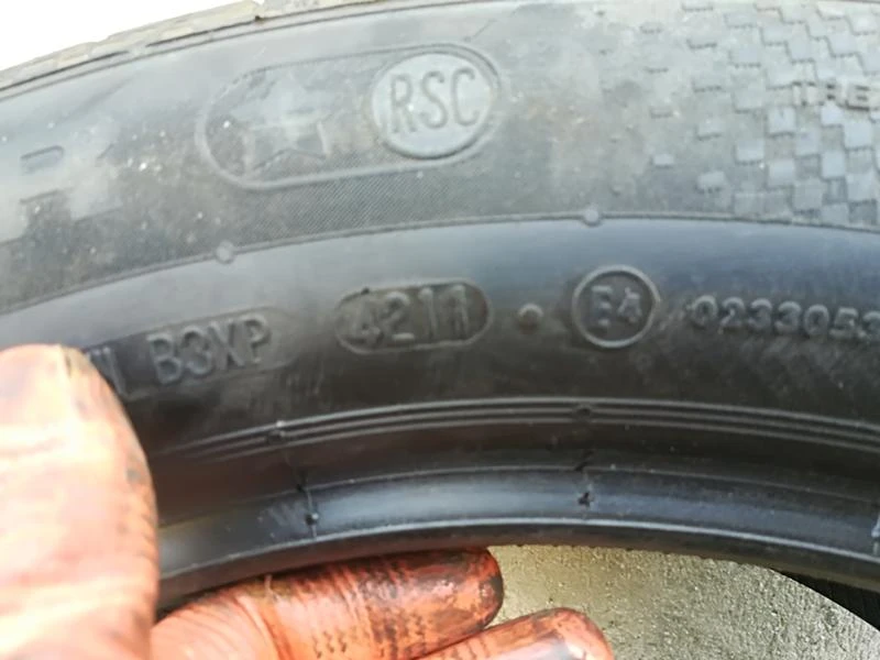 Гуми Летни 245/50R18, снимка 5 - Гуми и джанти - 21467130