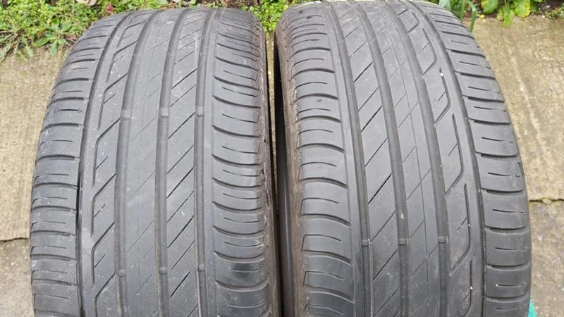 Гуми Летни 205/50R17, снимка 1 - Гуми и джанти - 27927089