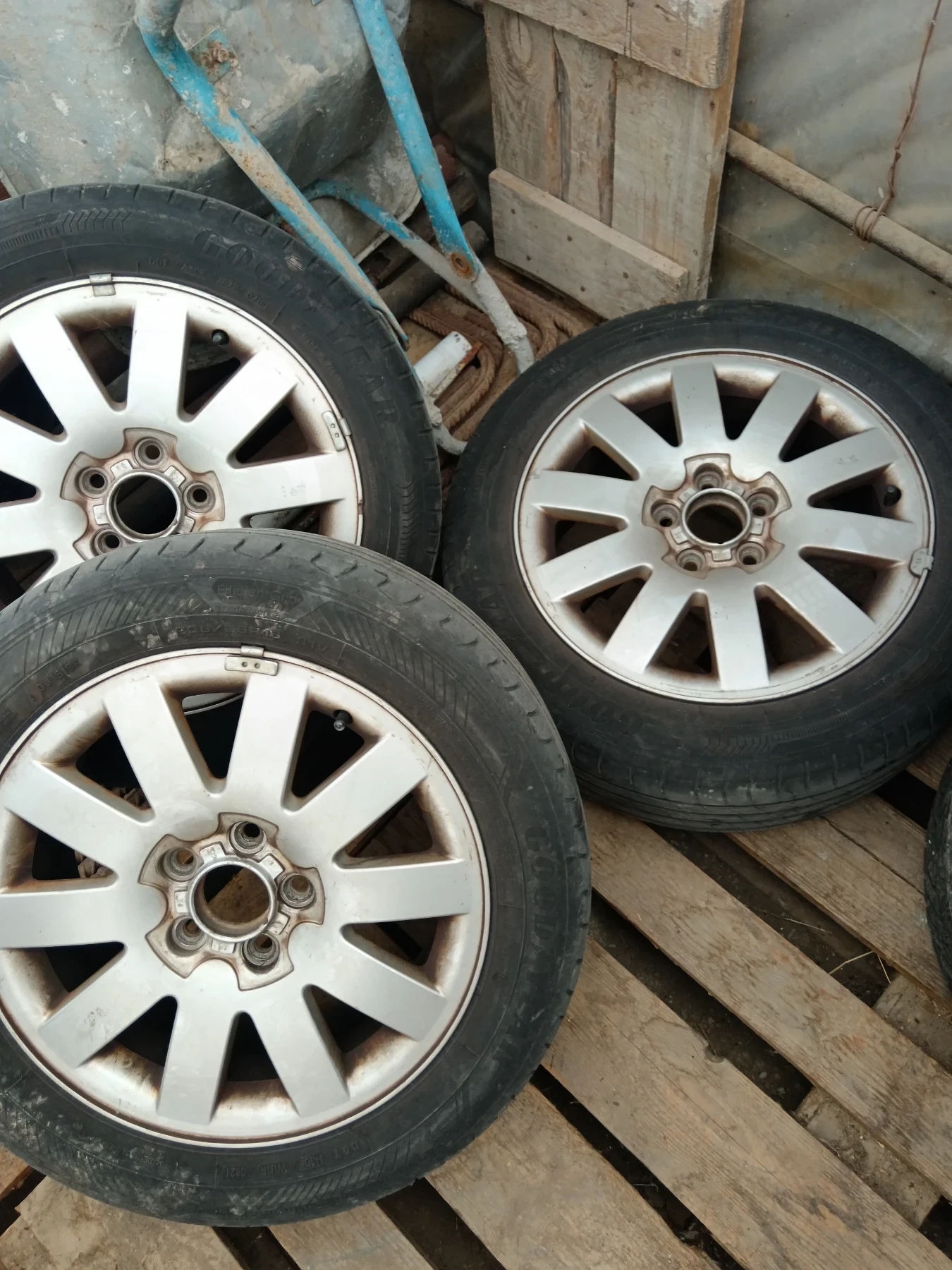 ���� � ������ 205/55R16 �� Renault Laguna | Mobile.bg � ����������� 4