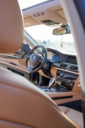 BMW 740 165, 000 km, снимка 9