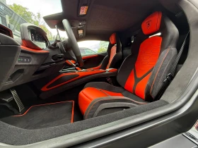 Lamborghini Revuelto 6.5 V12 HPEV/VERDE TURBINE/60th ANNIVERSARY/CARBON, снимка 10