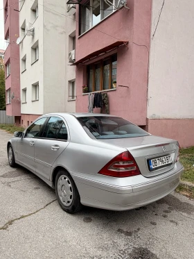 Mercedes-Benz C 200 2.0, снимка 3