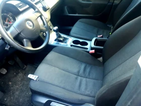 VW Passat 1.6FSI  - 1350 € / 2640.37 лв. - 54849236 10