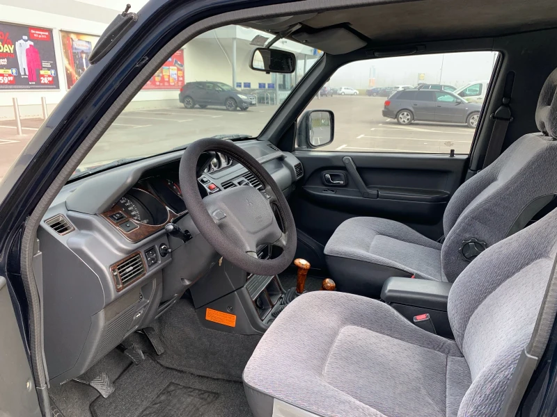 Mitsubishi Pajero 2.5TDI Климатик SuperSelect R/D Lock, снимка 13 - Автомобили и джипове - 34702957