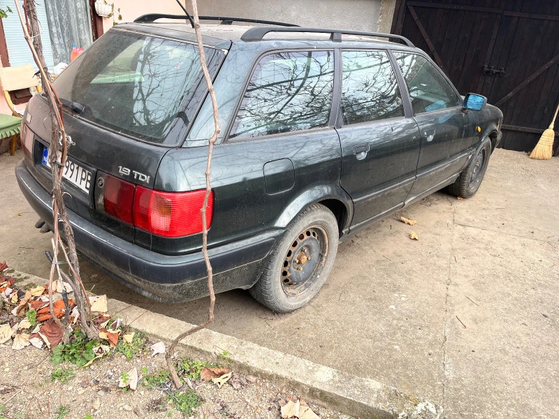 Audi 80 1.9Tdi 90к.с. Климатик, снимка 3 - Автомобили и джипове - 44805443