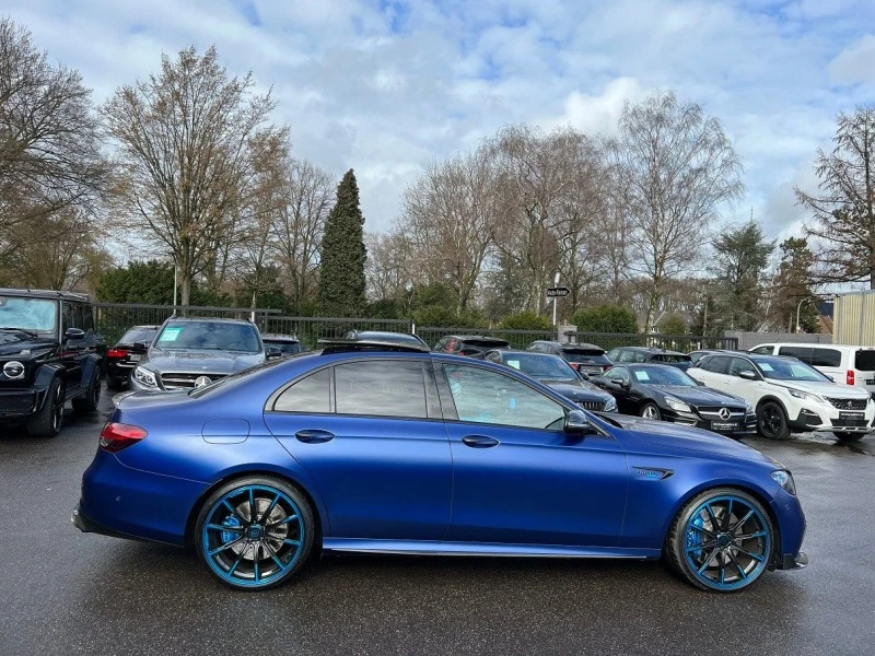 Mercedes-Benz E 63 AMG BRABUS E800 4M+ 1 от 1/ FULL CARBON, снимка 11 - Автомобили и джипове - 47489881