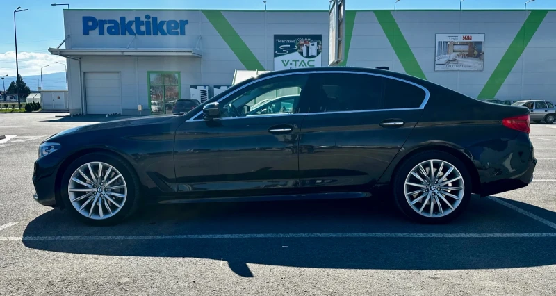 BMW 530 xDrive, luxury , снимка 8 - Автомобили и джипове - 47528870