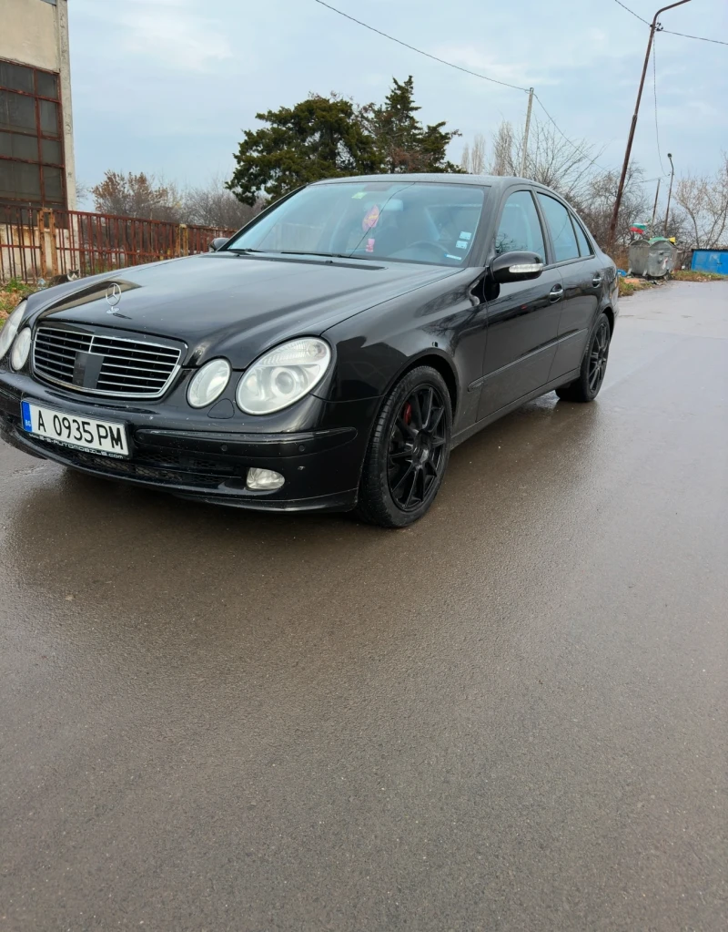 Mercedes-Benz E 500 5.0 V8 306 коня ГАЗ !!!, снимка 1 - Автомобили и джипове - 48438169