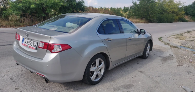 Honda Accord 2, 2 EXECUTIVE + , снимка 2 - Автомобили и джипове - 48530998