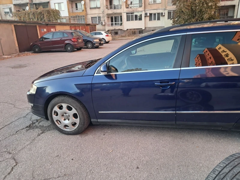 VW Passat, снимка 2 - Автомобили и джипове - 48650427