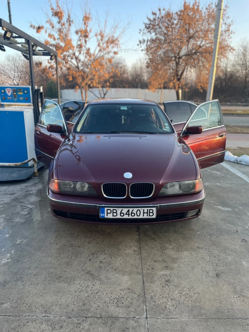 BMW 523, снимка 1 - Автомобили и джипове - 49321796