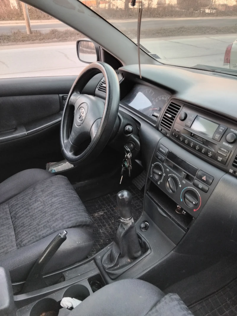 Toyota Corolla, снимка 2 - Автомобили и джипове - 49451382