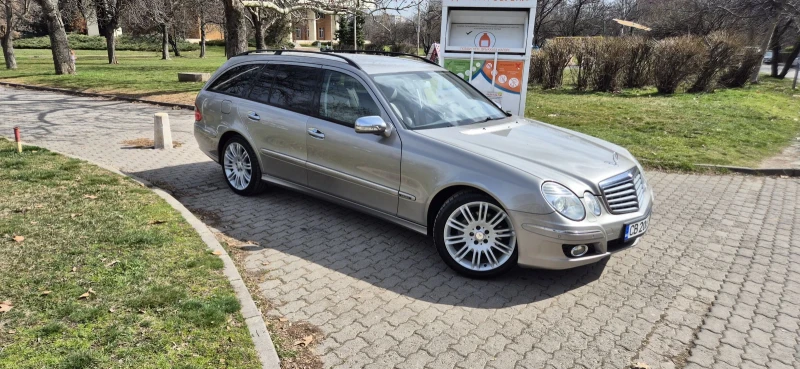 Mercedes-Benz E 320, снимка 1 - Автомобили и джипове - 49536367