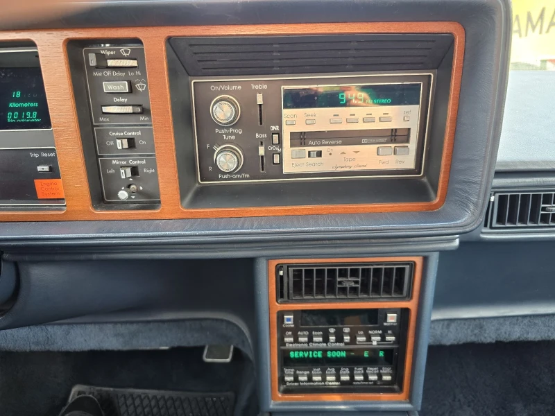 Cadillac Eldorado Biarritz 4.5 V8, снимка 13 - Автомобили и джипове - 49858033