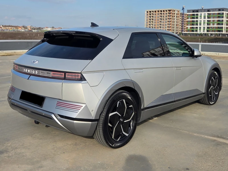 Hyundai Ioniq 5 ГАРАНЦИЯ, Long Range UNIQ, BOSE, обдухване, Теглич, снимка 2 - Автомобили и джипове - 52525541