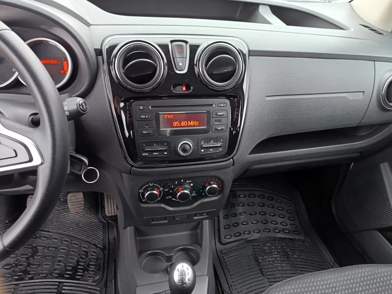 Dacia Dokker 1.5dCi/ 75к.с./ N1/ 4+ 1м., снимка 10 - Автомобили и джипове - 52693120