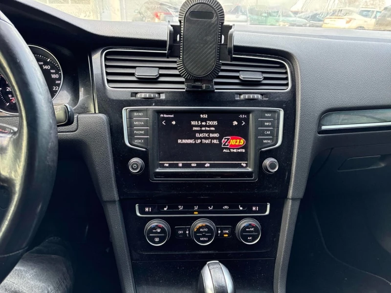 VW Golf * GTI Autobahn * CARFAX * БЕЗ ПЪРВОНАЧАЛНА ВНОСКА, снимка 9 - Автомобили и джипове - 52935671