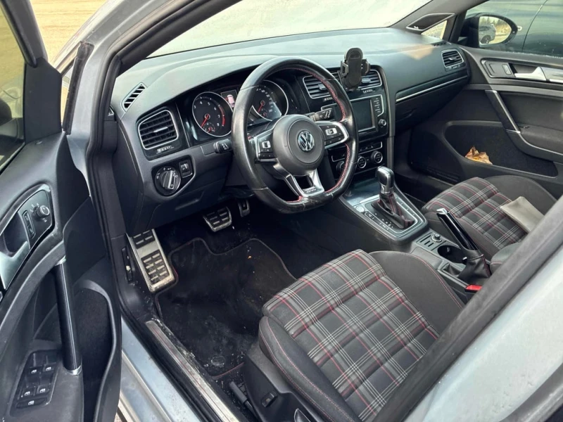 VW Golf * GTI Autobahn * CARFAX * БЕЗ ПЪРВОНАЧАЛНА ВНОСКА, снимка 5 - Автомобили и джипове - 52935671