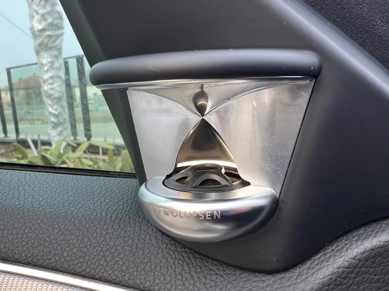 Mercedes-Benz E 350 9G, BLUETEC, LED, B&O, NAVI+ CAMERA, DISTRONIC, KA, снимка 14 - Автомобили и джипове - 53180827