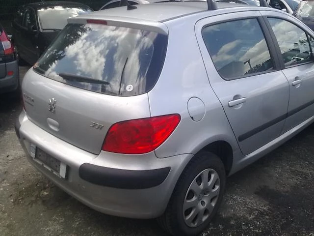 Peugeot 307 1.6 HDI/1.4i16V/2.0 16V HDI, снимка 11 - Автомобили и джипове - 11009504