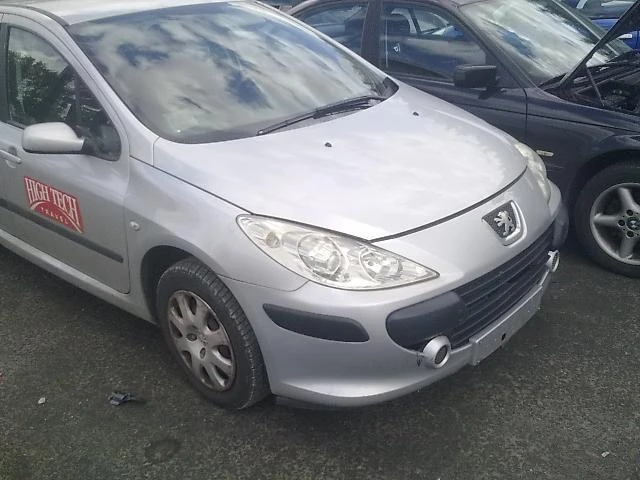 Peugeot 307 1.6 HDI/1.4i16V/2.0 16V HDI, снимка 14 - Автомобили и джипове - 11009504