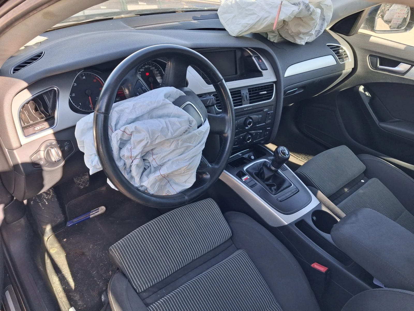 Audi A4 2.0 TDI 143�.�. 3���� | Mobile.bg � ����������� 13