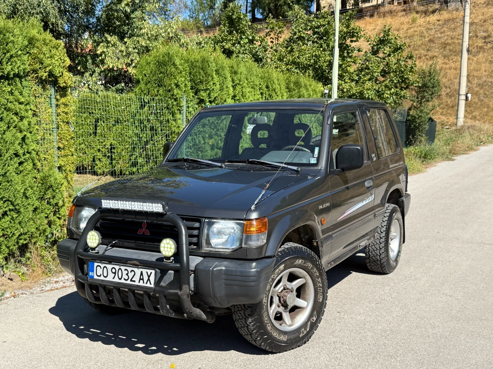 Mitsubishi Pajero 2.5 TDI Rear Diff Lock, снимка 2 - Автомобили и джипове - 34702957