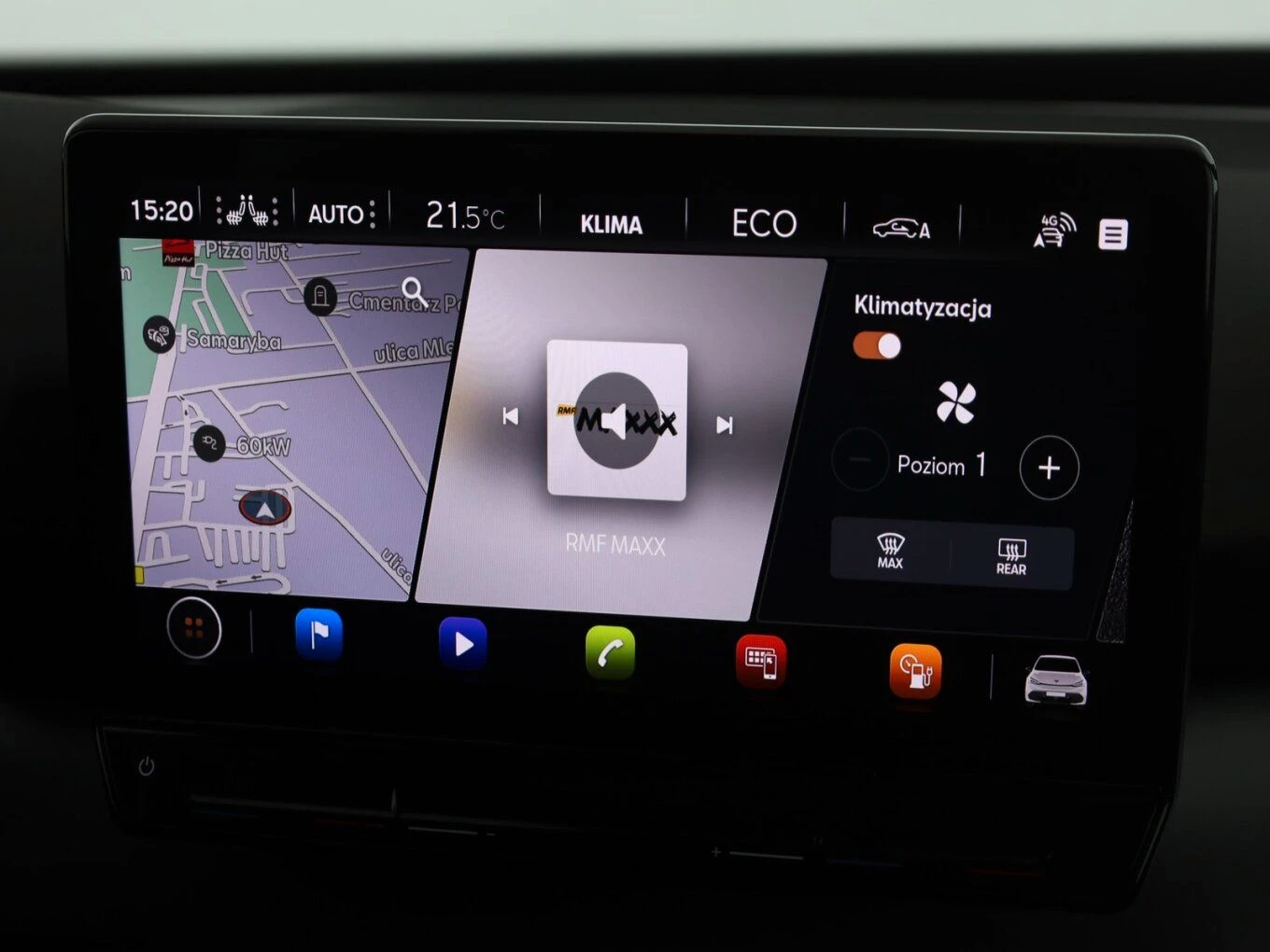 Cupra Born E-BOOST/231HP/CAM/NAVI/LED/AMBI/CARPLAY/KLESS/614v | Mobile.bg   11