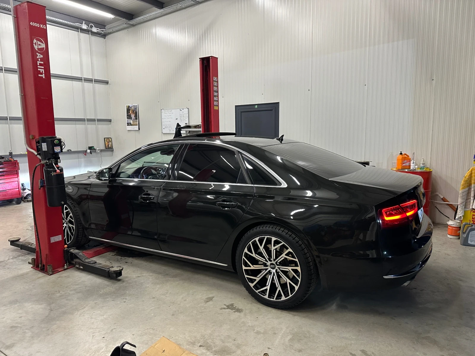 Audi A8  - изображение 4