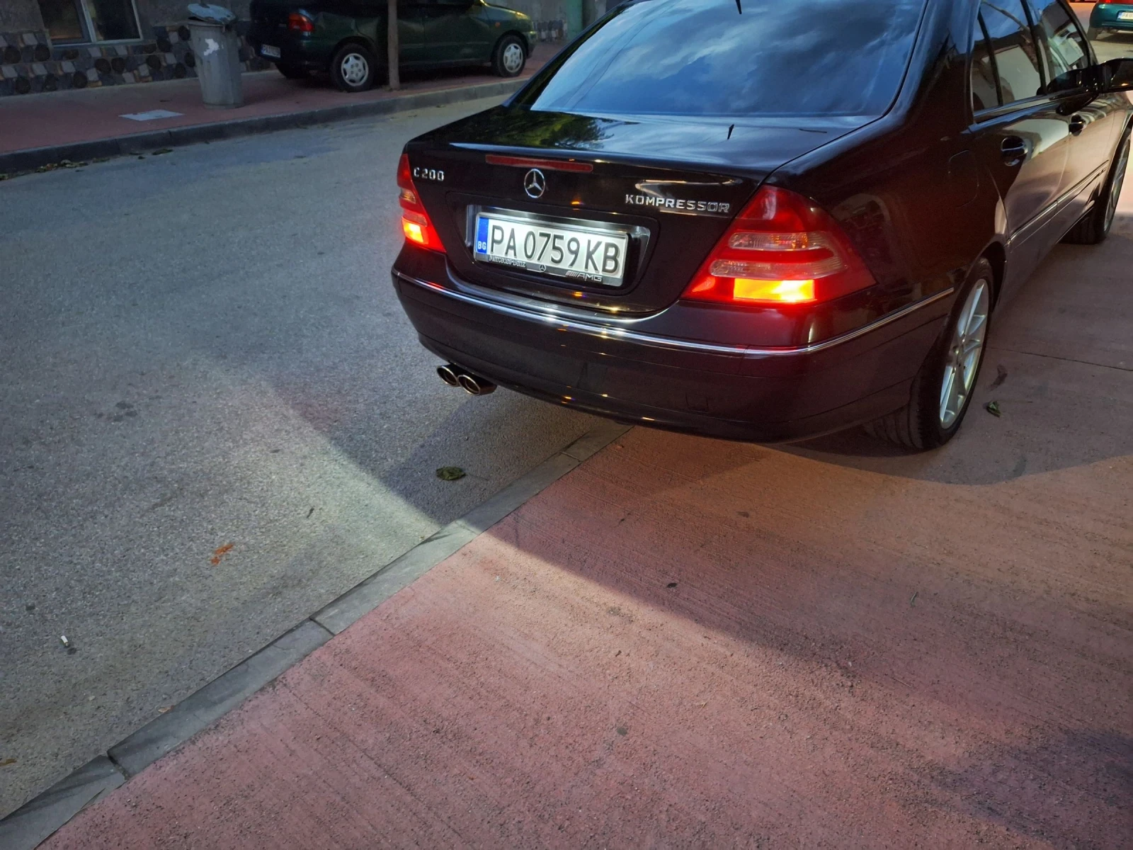 Mercedes-Benz C 200  - изображение 8